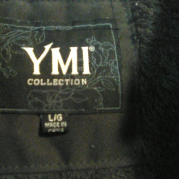 Warm winter coat for next year - Picture 2 of 6